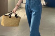 牛仔裤怎么选_牛仔裤什么版型显瘦