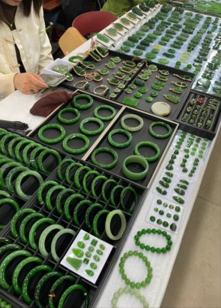 玉石前景怎么样_2024年投资玉石还赚钱吗