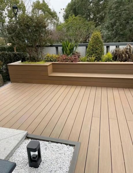 木塑地板能用几年_木塑和防腐木哪个好