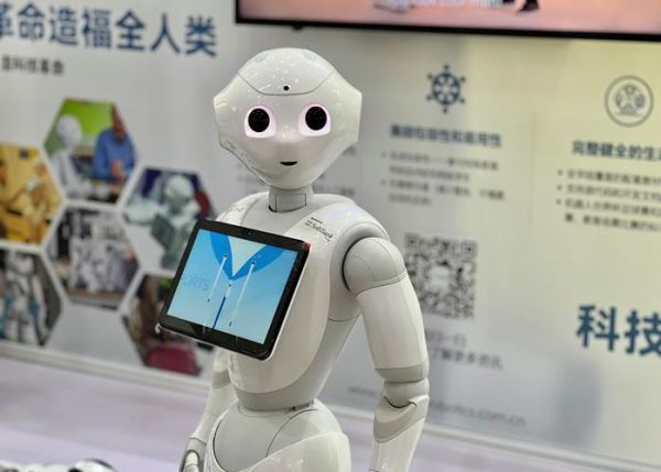 智能机器人前景怎么样_智能机器人有哪些应用场景