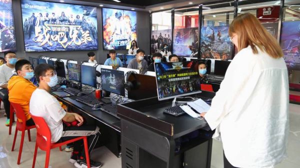 电竞行业发展前景如何_电竞专业值得报考吗