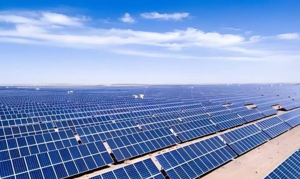 光伏企业未来前景如何_2024年光伏行业还能投资吗