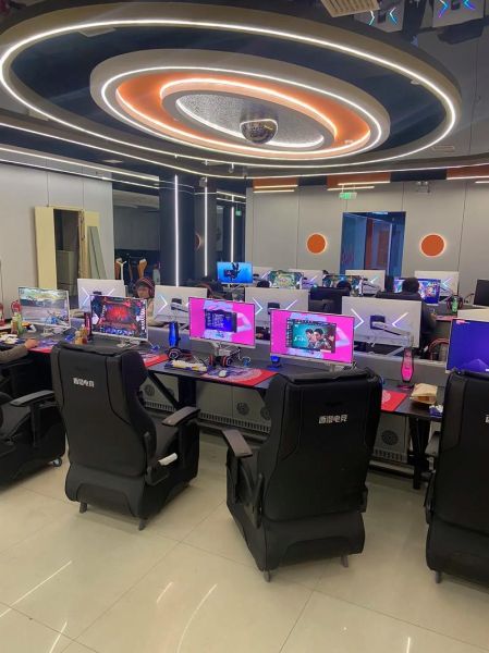 2017年网吧行业怎么样_网吧还能赚钱吗