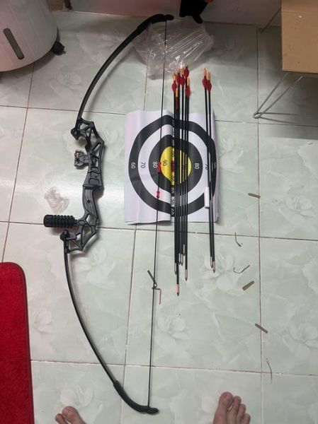 射箭初学者买什么弓_射箭入门器材推荐