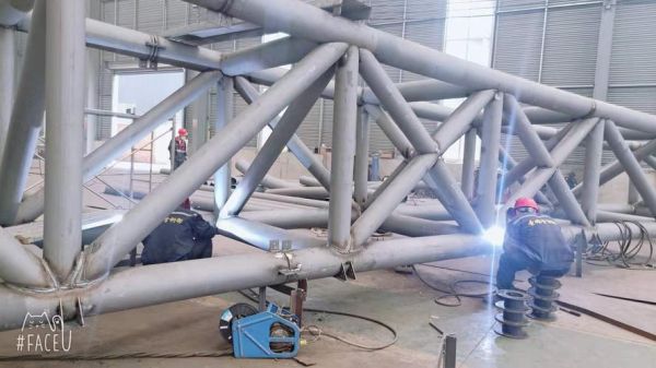 桁架结构多少钱一平方_桁架跨度最大多少米