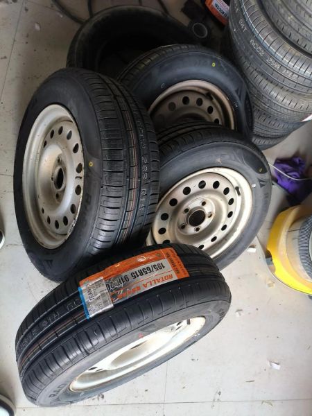 汽车轮圈改装多少钱_轮圈尺寸怎么选