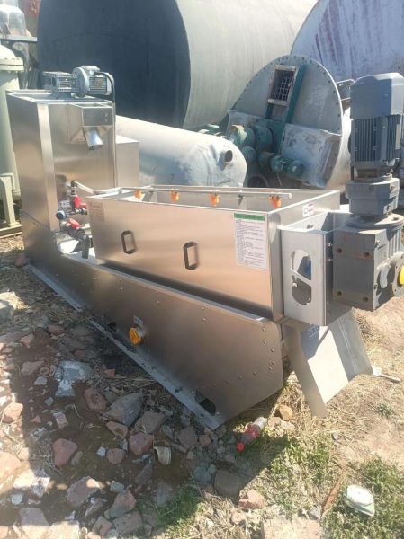 污泥处理成本如何降低_污泥脱水设备怎么选