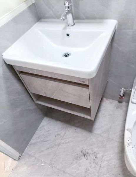 浴柜什么材质好_浴柜怎么选