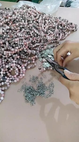 手工串珠赚钱吗_串珠创业前景怎么样