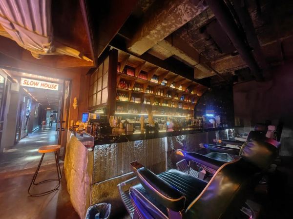 酒吧未来五年还能赚钱吗_2024年开酒吧前景怎么样